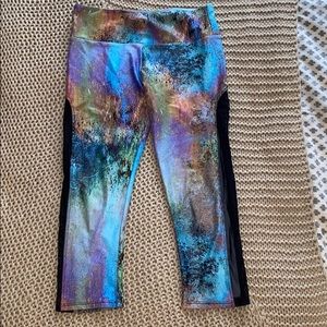 Patterned Cropped Leggings